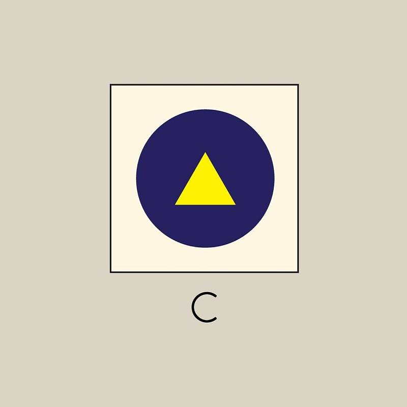 Správným symbolem je trojúhelník.